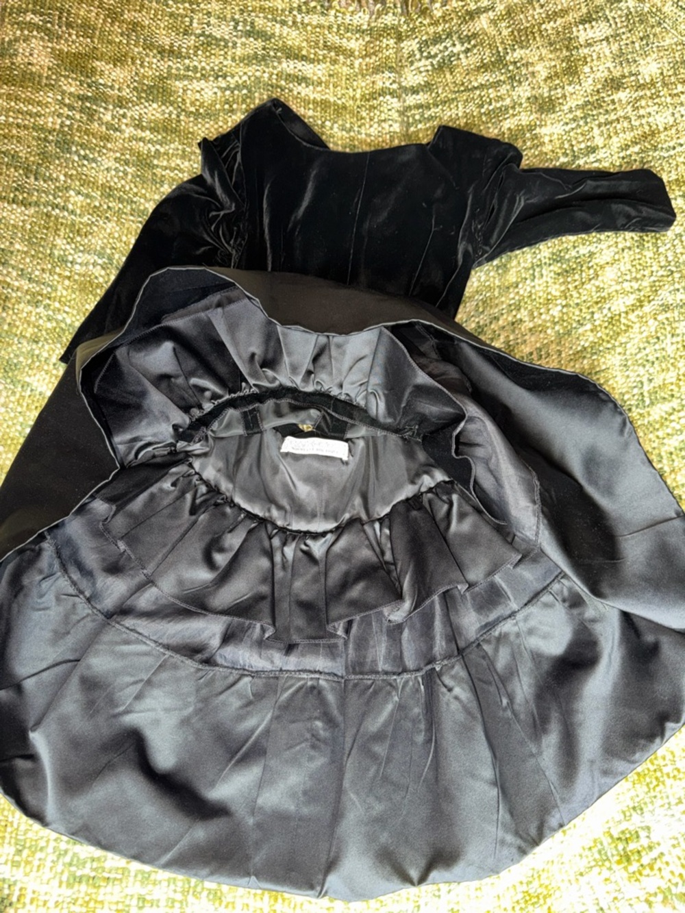 Vintage Givenchy party dress is identified as a vintage Act 1 New York dress - Picture 4 of 9